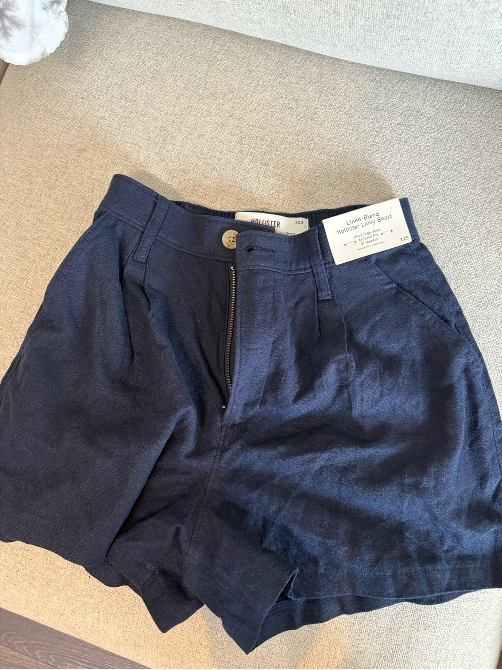 Hollister Navy Linen-Blend Women’s Flat Front Shorts